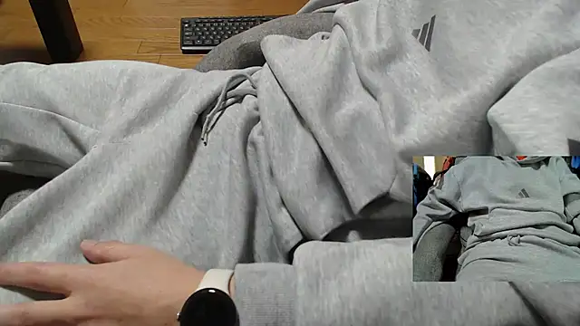 Yasu2000 online show from 01-06-26, 01:20