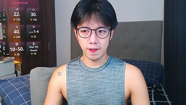 Addictiveboi online show from 09-18-25, 02:13