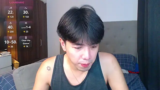 Addictiveboi online show from 10-05-25, 03:49