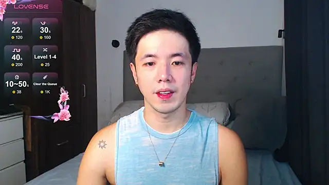 Addictiveboi online show from 04-17-26, 04:04