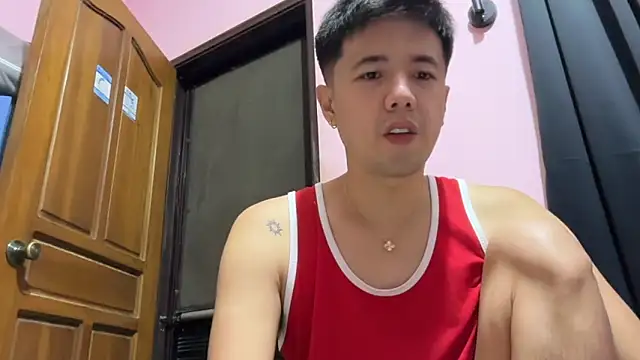 Snapshot of Addictiveboi chatting on 04-28-26, 04:01 Addictiveboi online show from 04-28-26, 04:01
