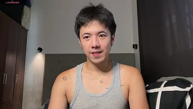 Snapshot of Addictiveboi chatting on 06-22-26, 03:19 Addictiveboi online show from 06-22-26, 03:19