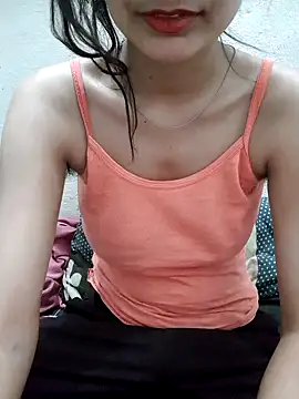 Snapshot of Kittu-rani66 chatting on 04-22-26, 03:09 Kittu-rani66 online show from 04-22-26, 03:09