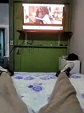 Snapshot of 12dery chatting on 09-13-25, 10:20 12dery online show from 09-13-25, 10:20