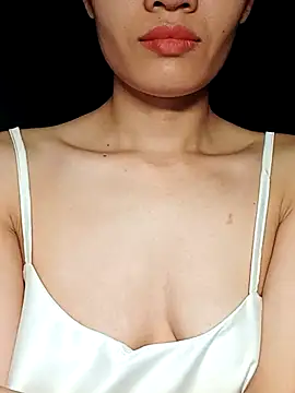 Snapshot of Hinna_x chatting on 09-25-25, 10:46 Hinna x online show from 09-25-25, 10:46