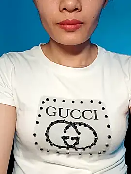 Snapshot of Hinna_x chatting on 10-05-25, 05:06 Hinna x online show from 10-05-25, 05:06