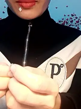 Hinna x online show from 02-15-26, 10:17