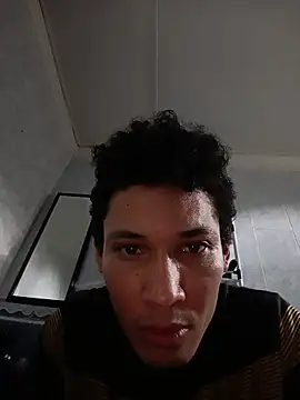 RuiMaddoox online show from 10-28-25, 07:27