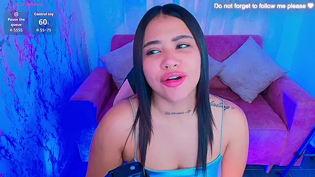 Snapshot of nicemiiaa7_ chatting on 09-17-25, 02:30 nicemiiaa7 online show from 09-17-25, 02:30