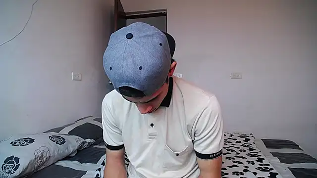 Candy Grey28 online show from 10-12-25, 12:59