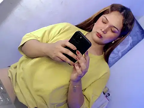 Snapshot of Sweet_angelinax chatting on 03-04-26, 09:10 Sweet angelinax online show from 03-04-26, 09:10