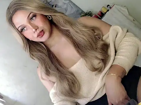 Snapshot of Sweet_angelinax chatting on 03-08-26, 03:43 Sweet angelinax online show from 03-08-26, 03:43