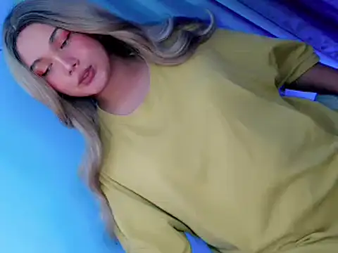 Snapshot of Sweet_angelinax chatting on 04-27-26, 01:20 Sweet angelinax online show from 04-27-26, 01:20