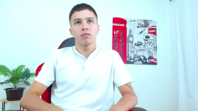 Cumandres18 online show from 11-10-25, 01:54