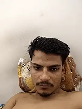 Snapshot of KaranSingh0m chatting on 05-07-26, 09:53 KaranSingh0m online show from 05-07-26, 09:53