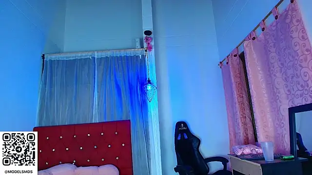 catalina santana20 online show from 11-23-25, 02:33