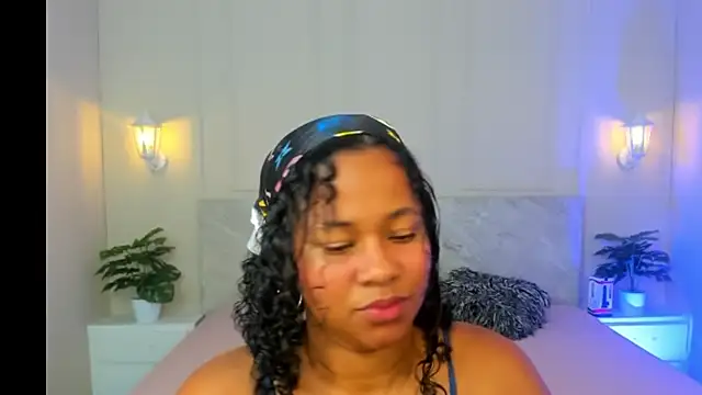 AuroraSky8 online show from 09-11-25, 11:54