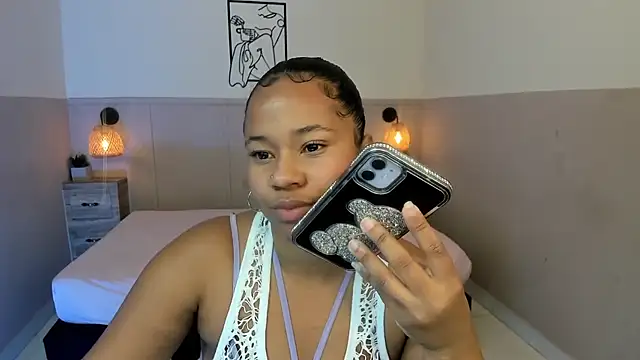 AuroraSky8 online show from 10-17-25, 12:08