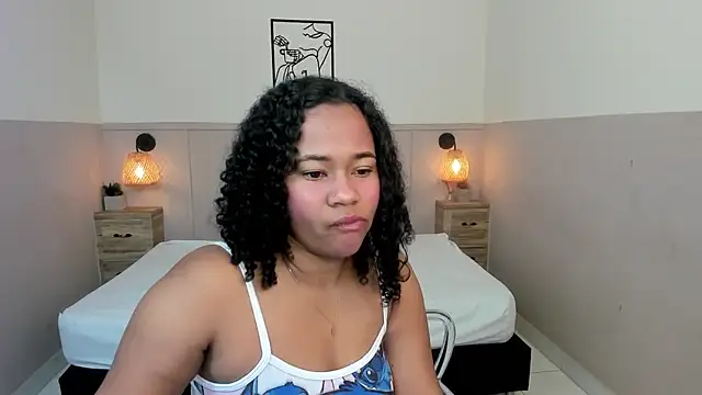 AuroraSky8 online show from 10-24-25, 01:07