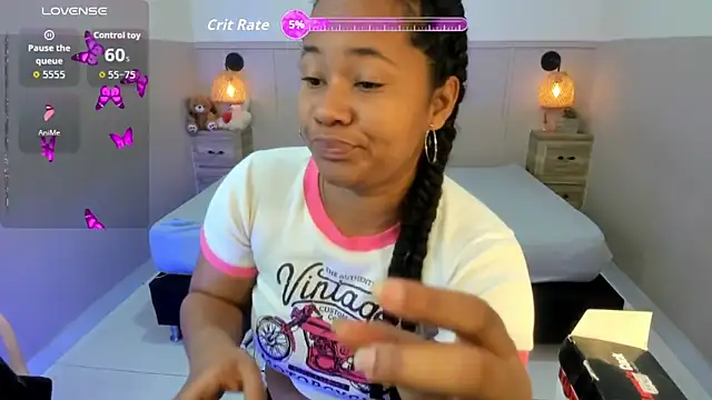 AuroraSky8 online show from 12-04-25, 12:25