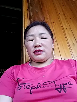 Snapshot of Mptrangp chatting on 04-06-26, 04:57 Mptrangp online show from 04-06-26, 04:57