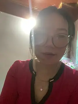 Snapshot of tttan1 chatting on 07-20-26, 01:53 tttan1 online show from 07-20-26, 01:53