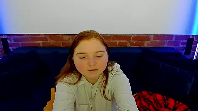 KattyRose8 online show from 10-31-25, 06:47