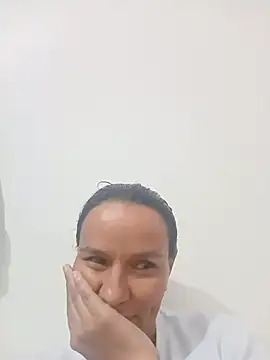 Snapshot of Levanna_1 chatting on 06-08-26, 08:53 Levanna 1 online show from 06-08-26, 08:53
