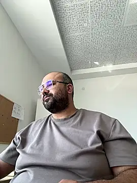 Snapshot of Burak6850 chatting on 07-31-26, 06:57 Burak6850 online show from 07-31-26, 06:57