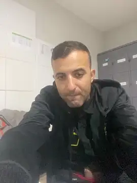 Junior17cm 1993 online show from 02-21-26, 03:18