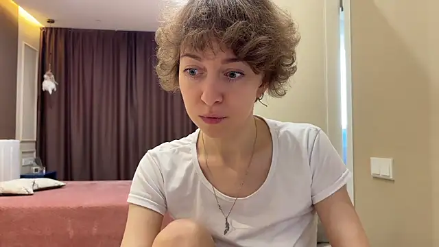 daniellia  online show from 11-22-25, 09:08