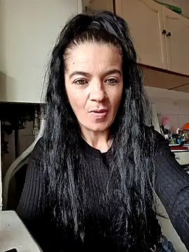 alinaalinutzq online show from 12-17-25, 12:55