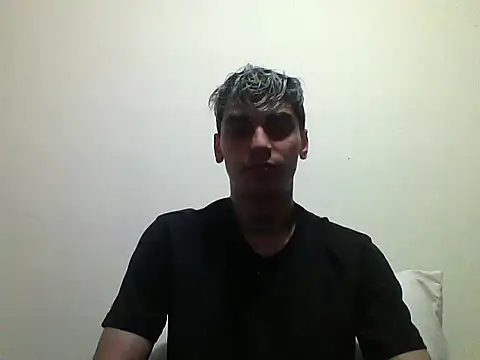 Snapshot of xalejo_max chatting on 06-21-26, 01:57 xalejo max online show from 06-21-26, 01:57