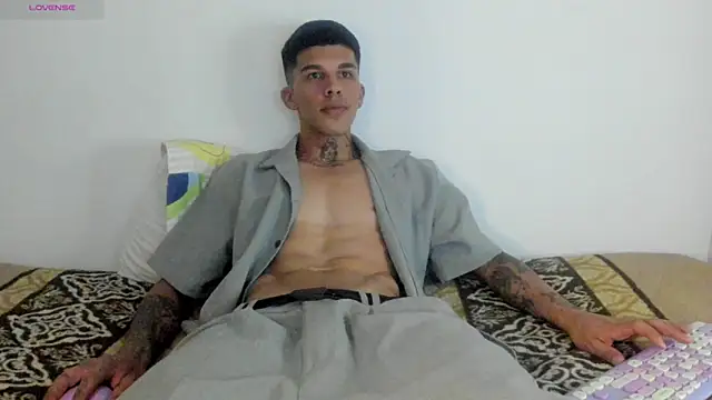 Savajelust online show from 04-11-26, 02:05