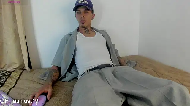 Snapshot of Savajelust chatting on 06-02-26, 03:14 Savajelust online show from 06-02-26, 03:14