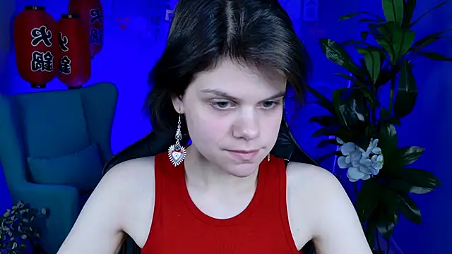 Snapshot of EllieMurler chatting on 09-15-25, 09:20 EllieMurler online show from 09-15-25, 09:20