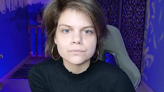 Snapshot of EllieMurler chatting on 09-28-25, 09:03 EllieMurler online show from 09-28-25, 09:03