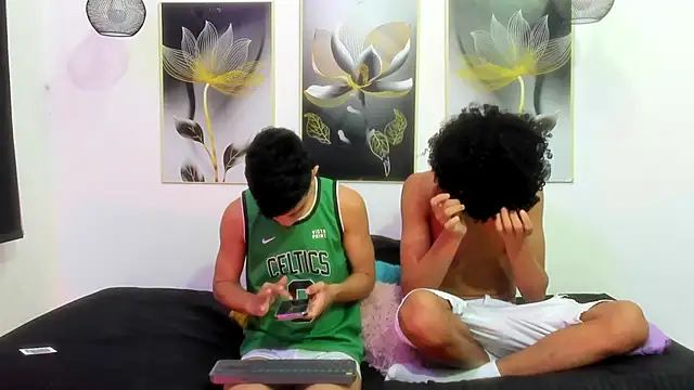 Snapshot of Violet_Dream2 chatting on 03-12-26, 08:20 Violet Dream2 online show from 03-12-26, 08:20