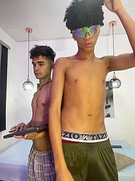 Snapshot of Violet_Dream2 chatting on 03-16-26, 07:45 Violet Dream2 online show from 03-16-26, 07:45