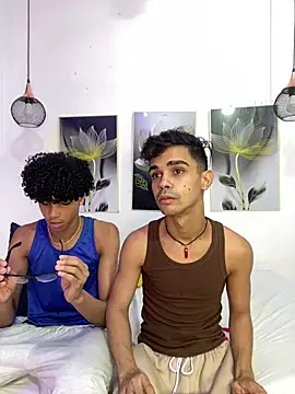 Snapshot of Violet_Dream2 chatting on 04-15-26, 12:28 Violet Dream2 online show from 04-15-26, 12:28