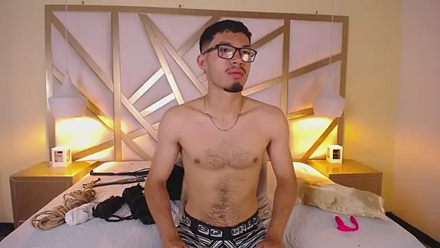 Jaxon Carter online show from 12-20-25, 01:02