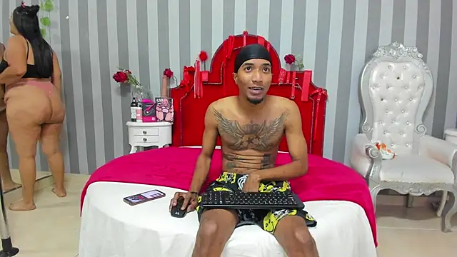 CaroyAndy online show from 03-09-26, 12:20