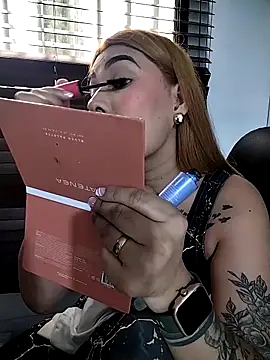 Celeste Presstigge online show from 10-10-25, 09:25