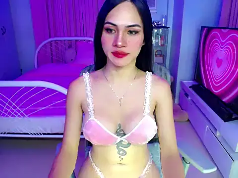 Snapshot of lovemariee chatting on 03-07-26, 02:41 lovemariee online show from 03-07-26, 02:41