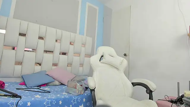 marsmith1 online show from 09-23-25, 03:31