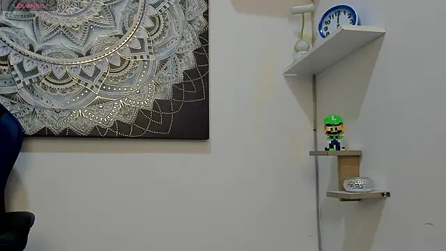 marsmith1 online show from 04-11-26, 07:07
