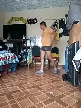 Snapshot of mexosito27 chatting on 10-09-25, 09:35 mexosito27 online show from 10-09-25, 09:35