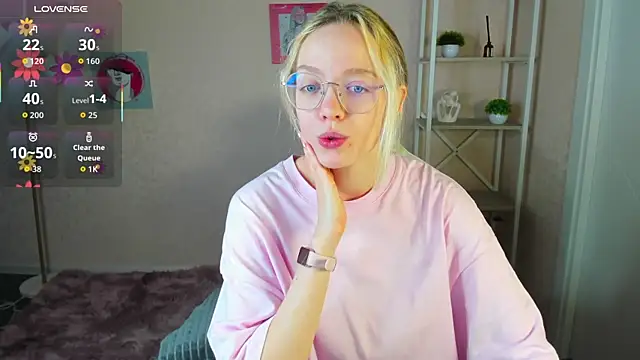 R0cket bunny online show from 09-20-25, 12:00