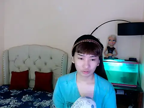 ShantalFoxxy  online show from 03-22-26, 12:36