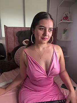 salomecute21 online show from 06-12-26, 11:42